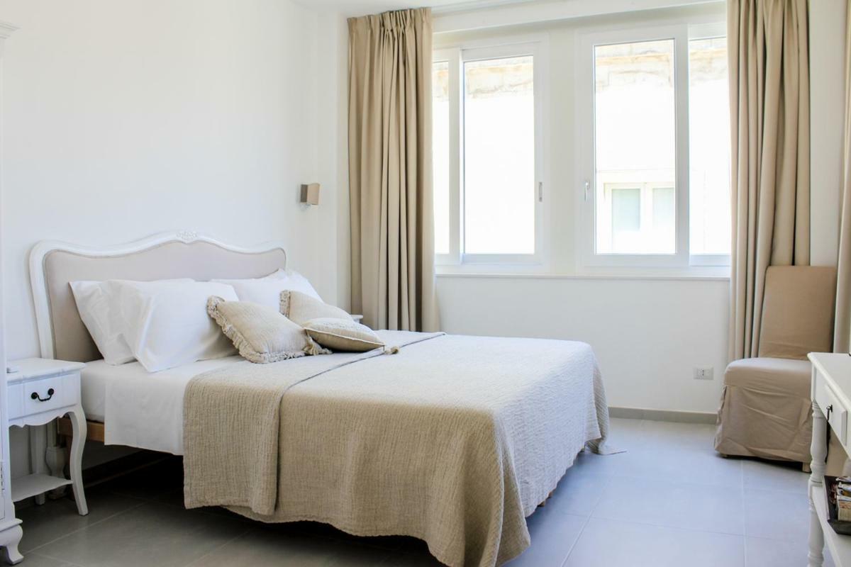 Central Suites Lecce Extérieur photo